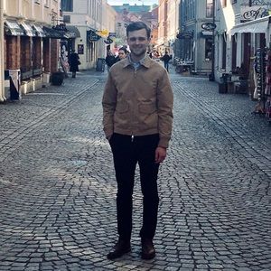 Meet your Posher, Drew